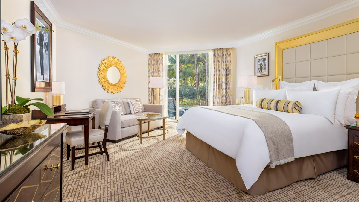 Hotel room photo 1