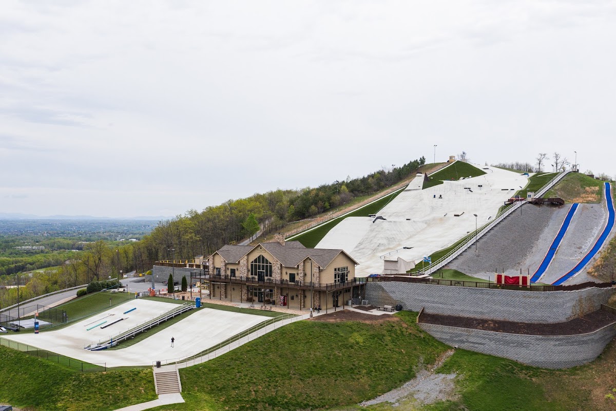 Liberty Mountain Snowflex Centre Photo 2