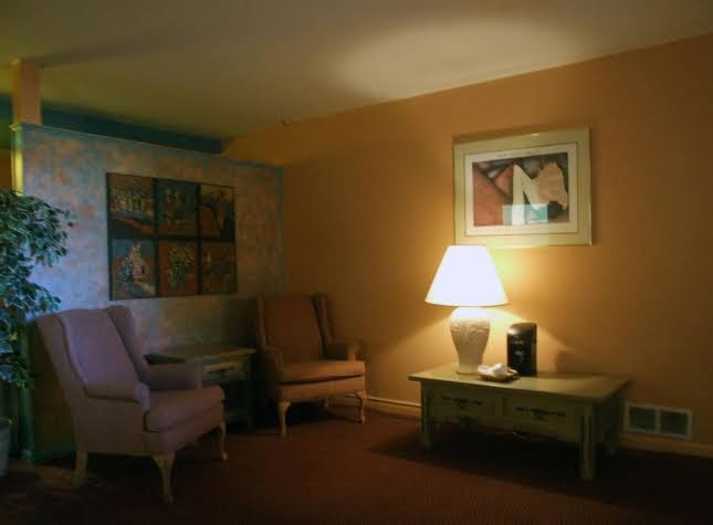 Pow Wow Inn Photo 4