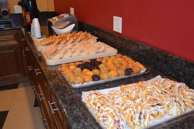 Valley Inn Photo 3
