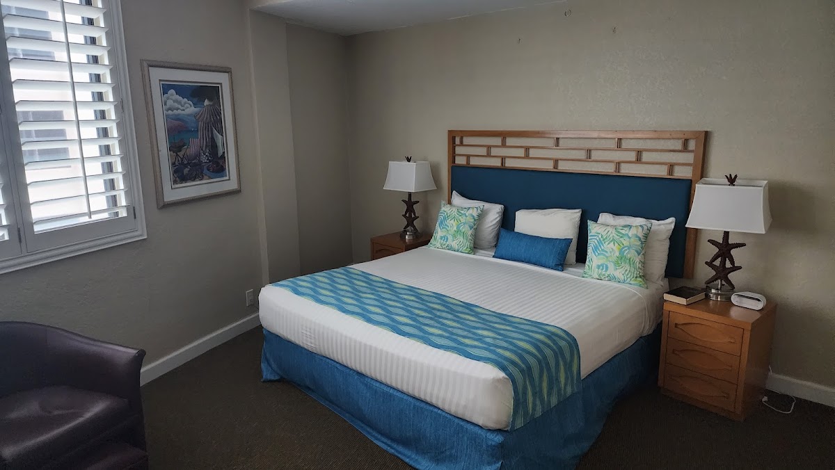 Hotel room photo 1