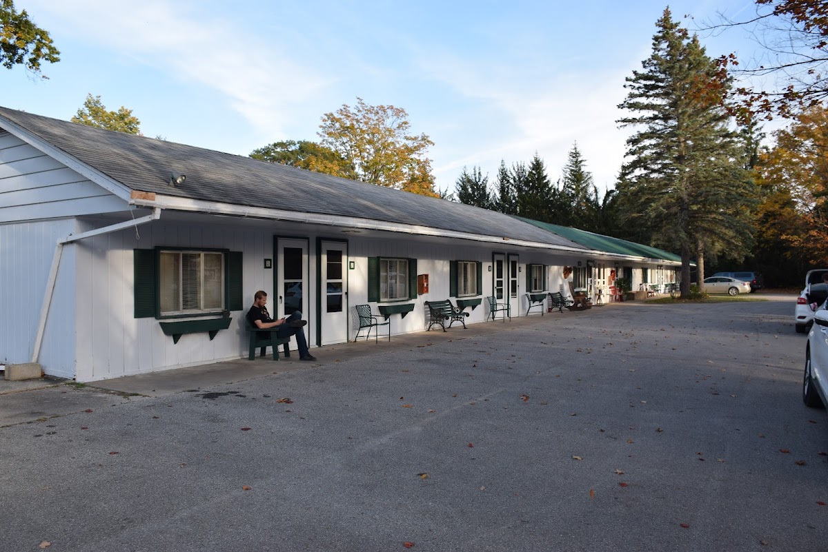 The Foothills Cafe & Motel Photo 7
