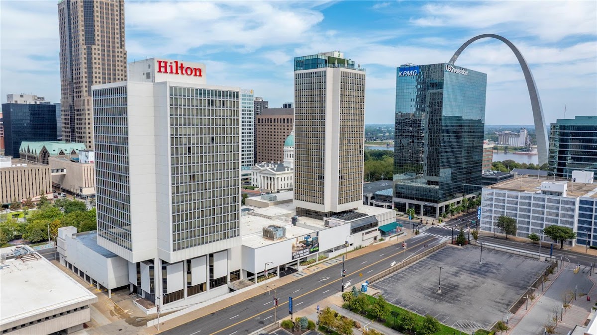 Hilton St. Louis at the Ballpark