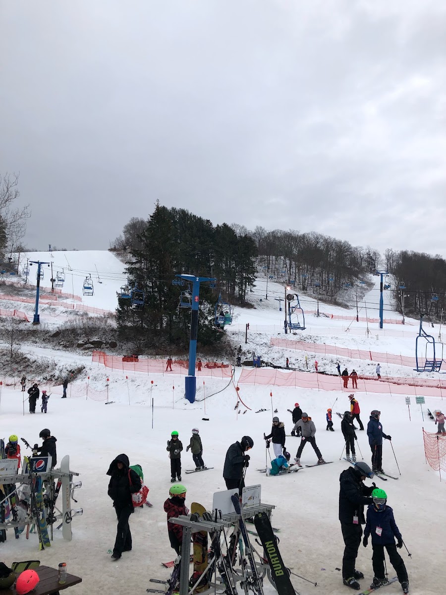 Thunder Ridge Ski Area Photo 2