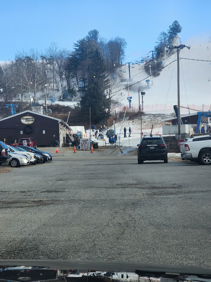 Thunder Ridge Ski Area Photo 3