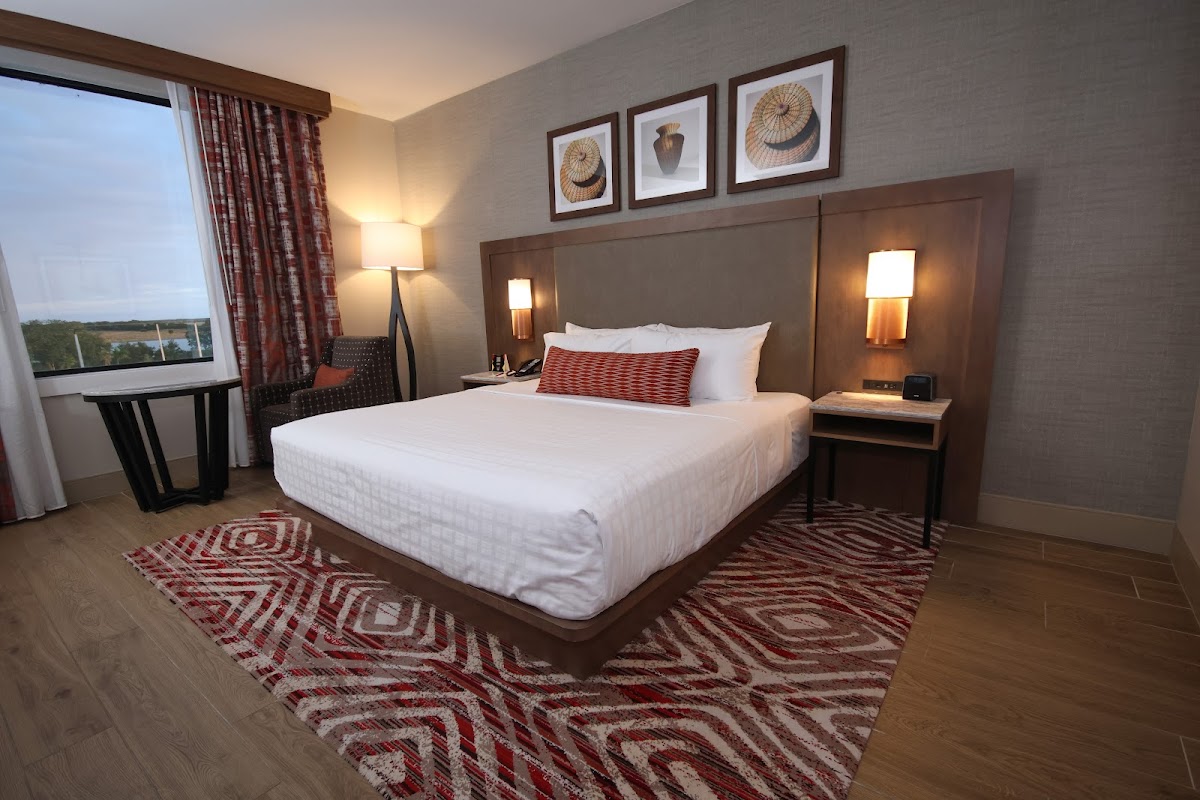 Hotel room photo 2