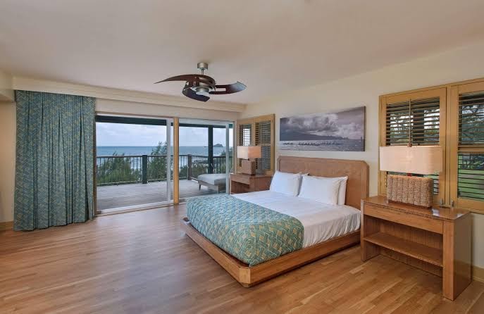 Hotel room photo 4