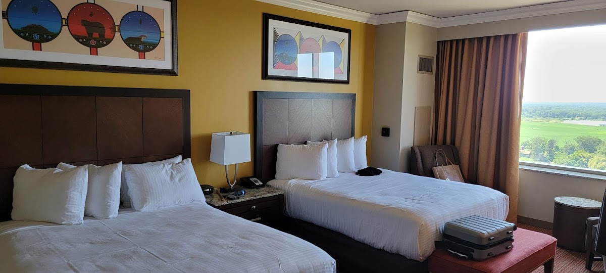 Hotel room photo 10