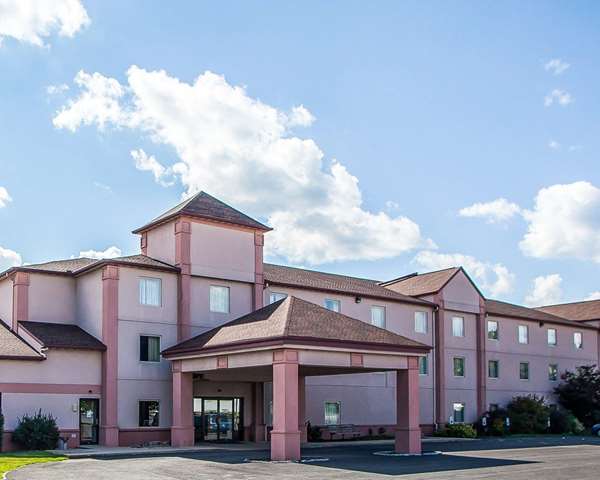 Quality Inn Midway Photo 7