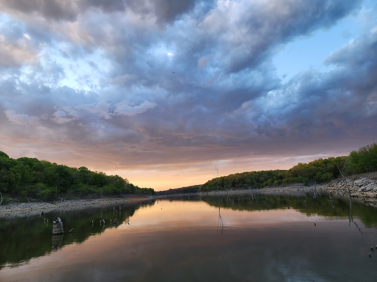 Bucksaw Resort & Marina Photo 2