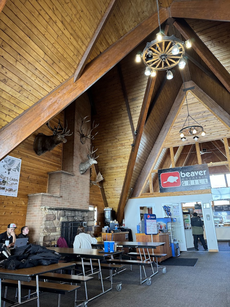 Beaver Mountain Lodge Photo 2