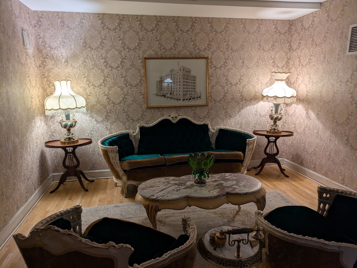 Hotel room photo 5