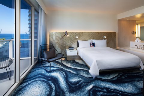 Hotel room photo 6