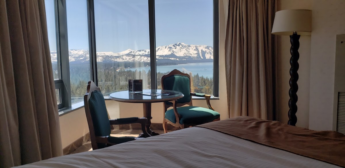 Hotel room photo 9
