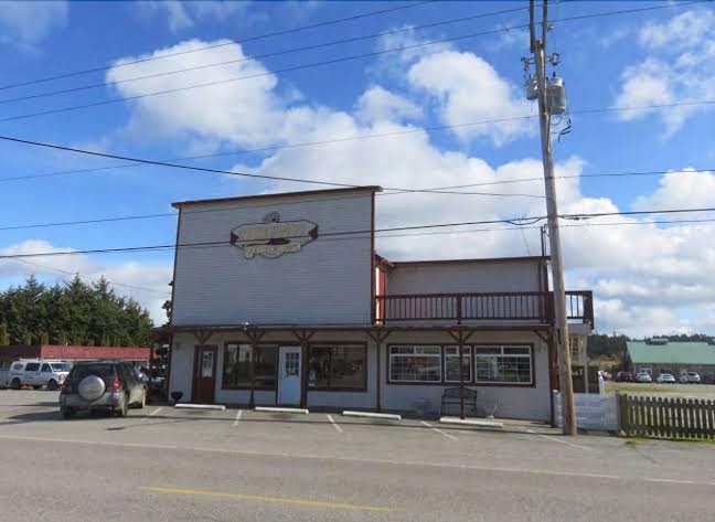 Tyee Restaurant and Hotel Photo 6