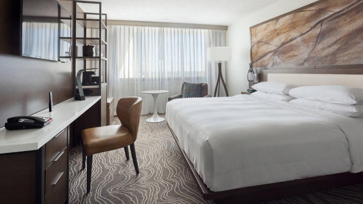 Marriott Tampa Westshore Photo 2