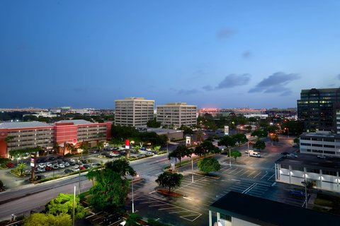 Marriott Tampa Westshore Photo 5