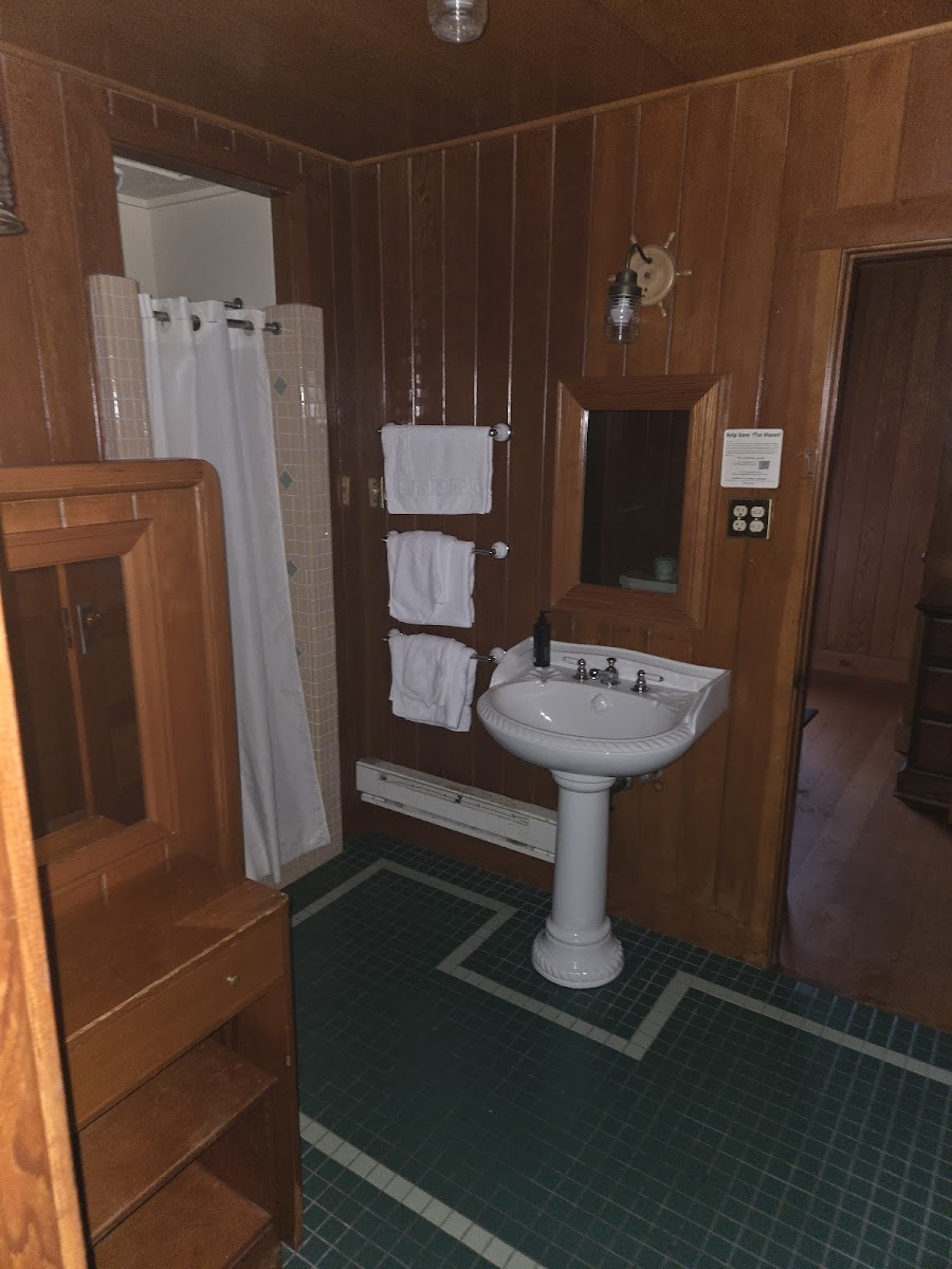 Hotel room photo 10
