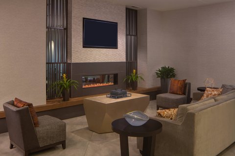 Hotel room photo 3