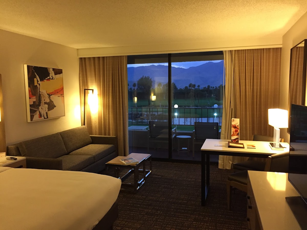 Hotel room photo 8