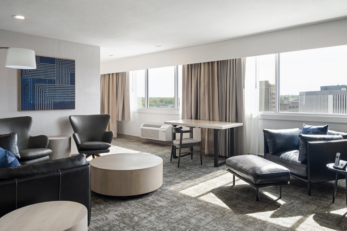 Holiday Inn Sioux Falls-City Centre by IHG Photo 5