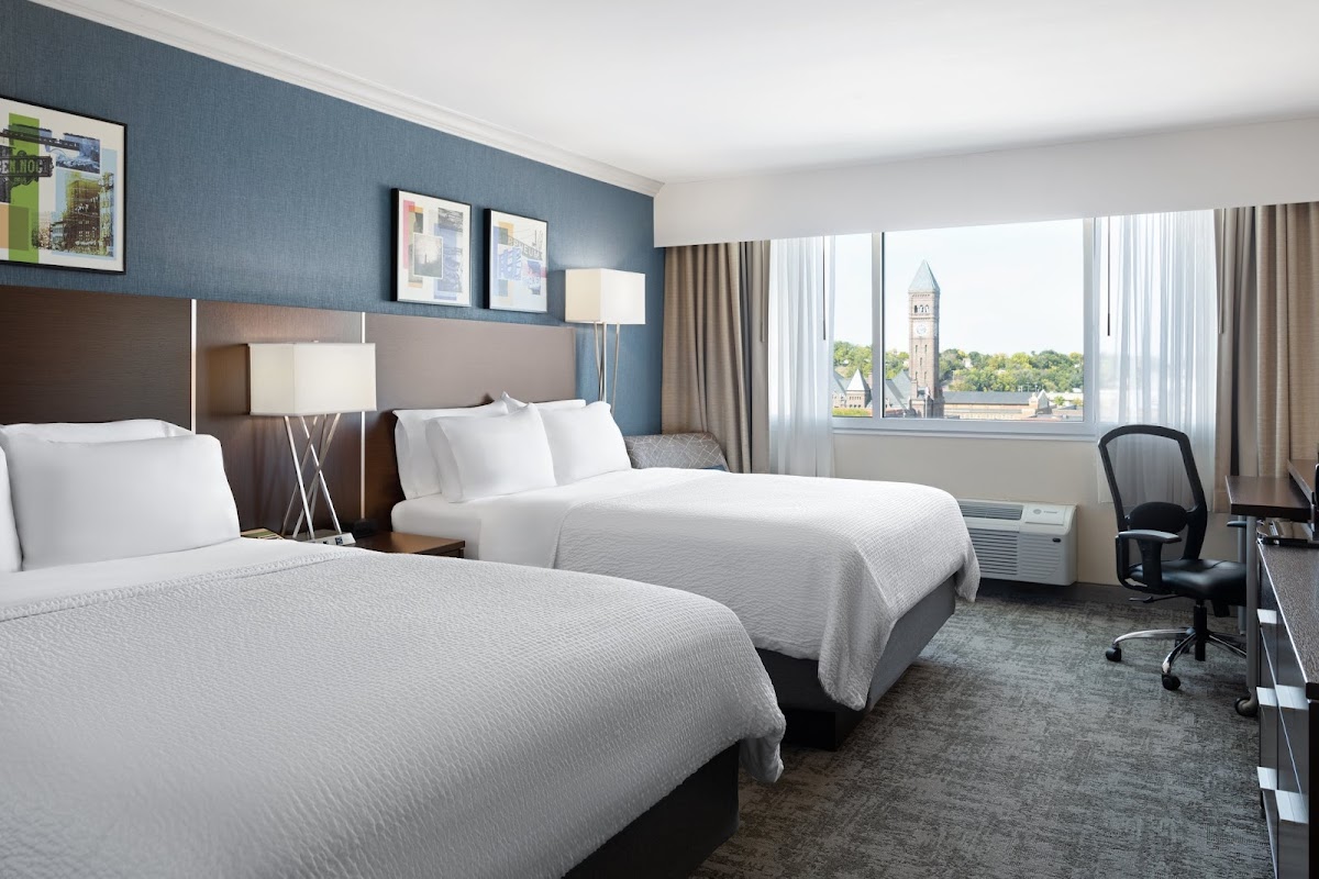 Hotel room photo 1
