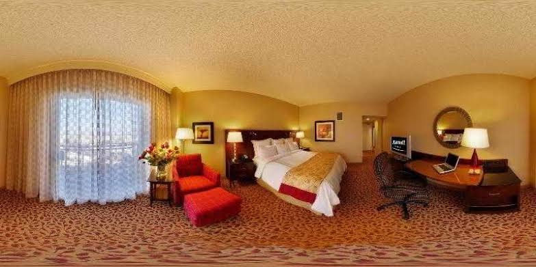 Visalia Marriott at the Convention Center Photo 3