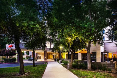 Visalia Marriott at the Convention Center Photo 6