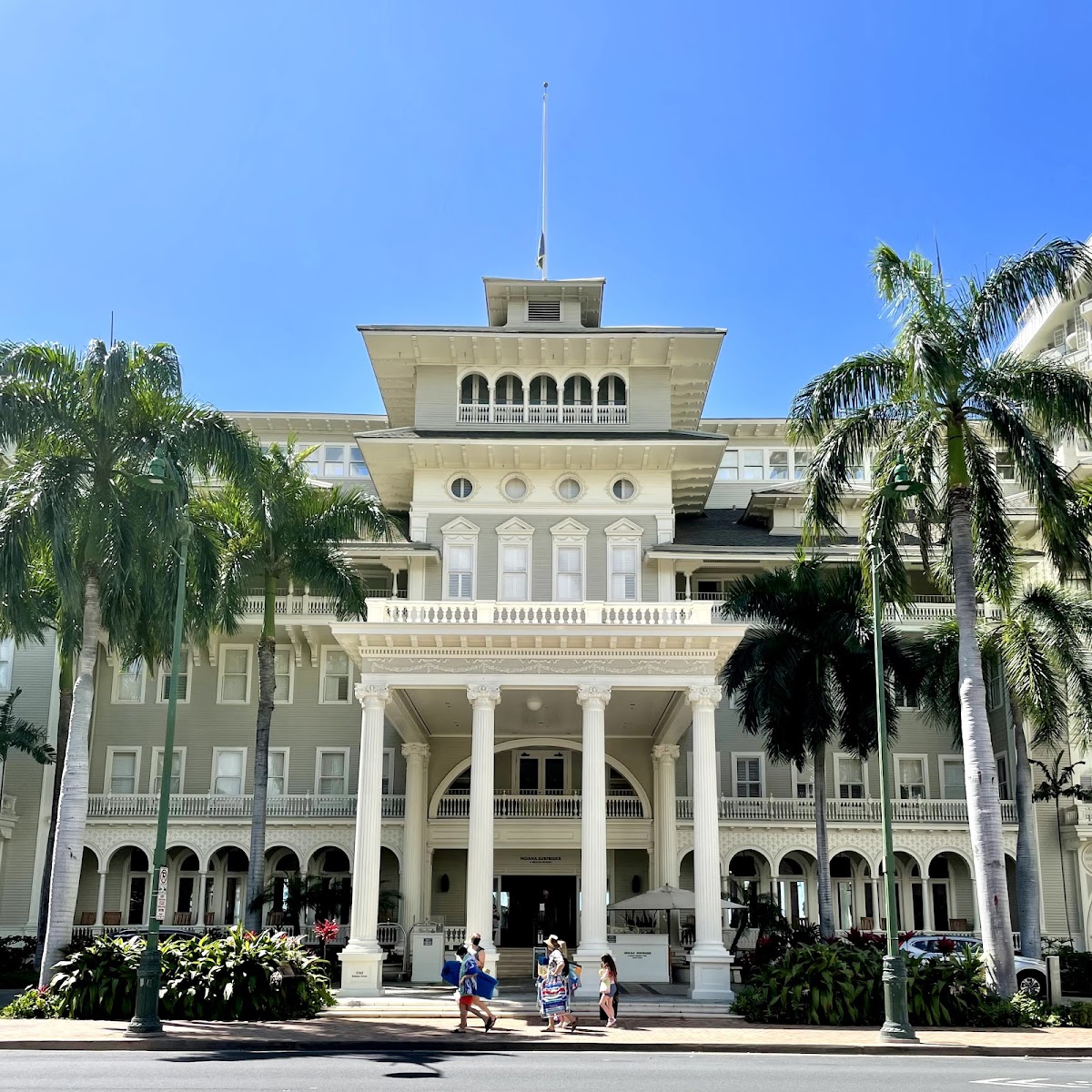 Moana Surfrider, A Westin Resort & Spa, Waikiki Beach Photo 3