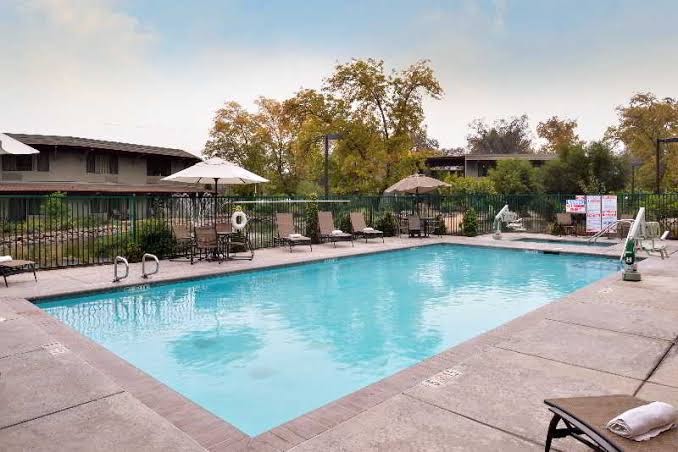 Gaia Hotel & Spa Redding, an Ascend Collection Hotel Photo 4