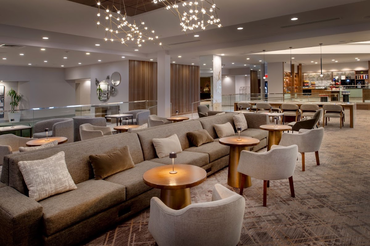 Hilton St. Louis Airport Photo 4