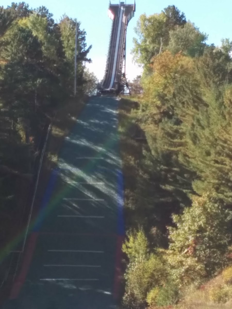 Mt. Itasca Winter Sports Center Photo 5