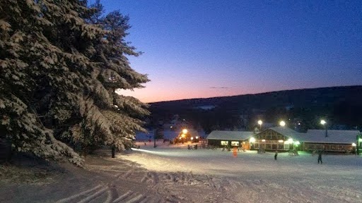 Woods Valley Ski Area Photo 1