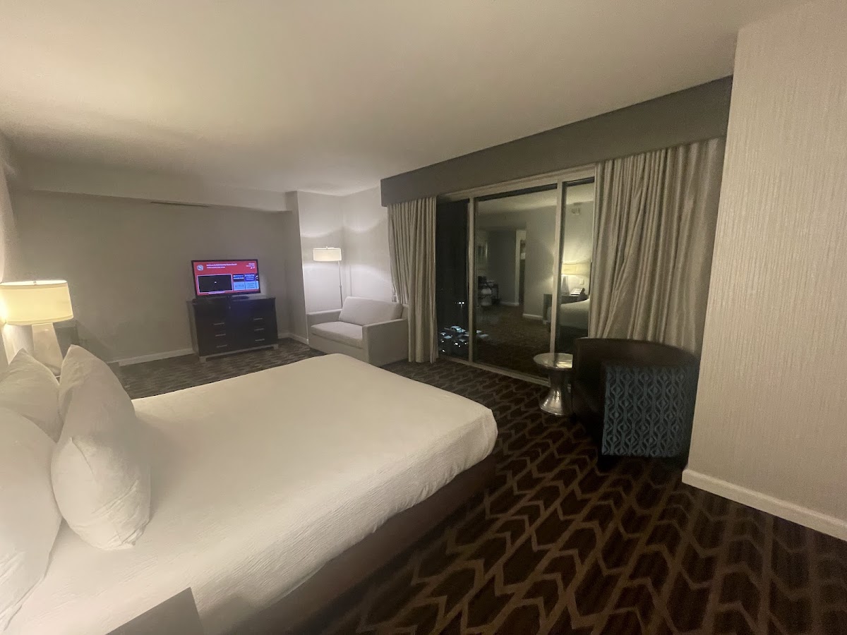 Hotel room photo 1