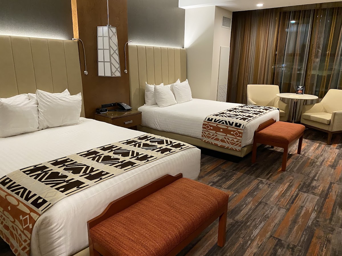 Hotel room photo 1