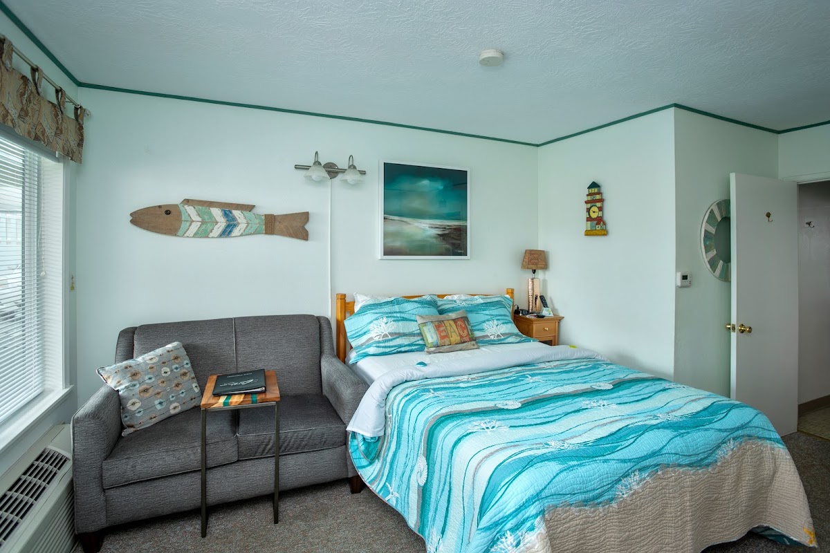 Hotel room photo 5