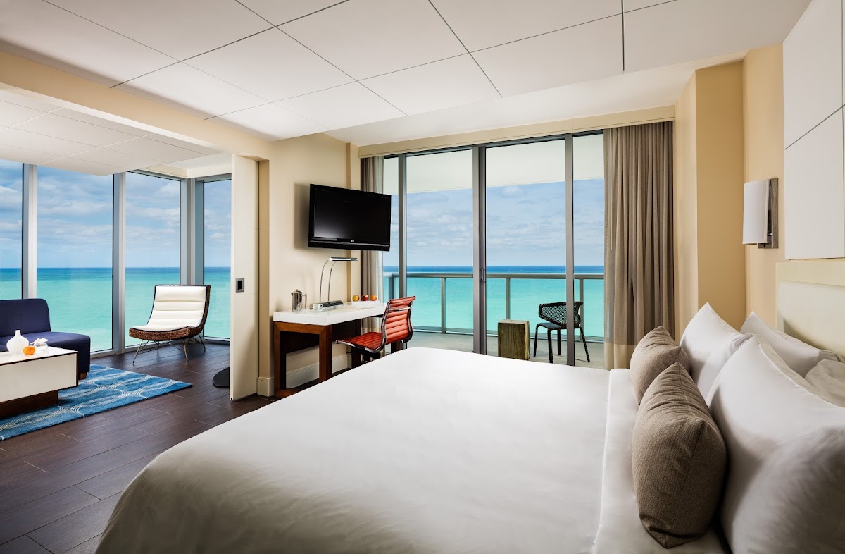 Hotel room photo 1