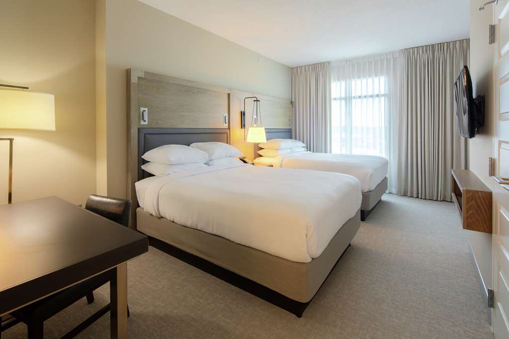 Hotel room photo 1