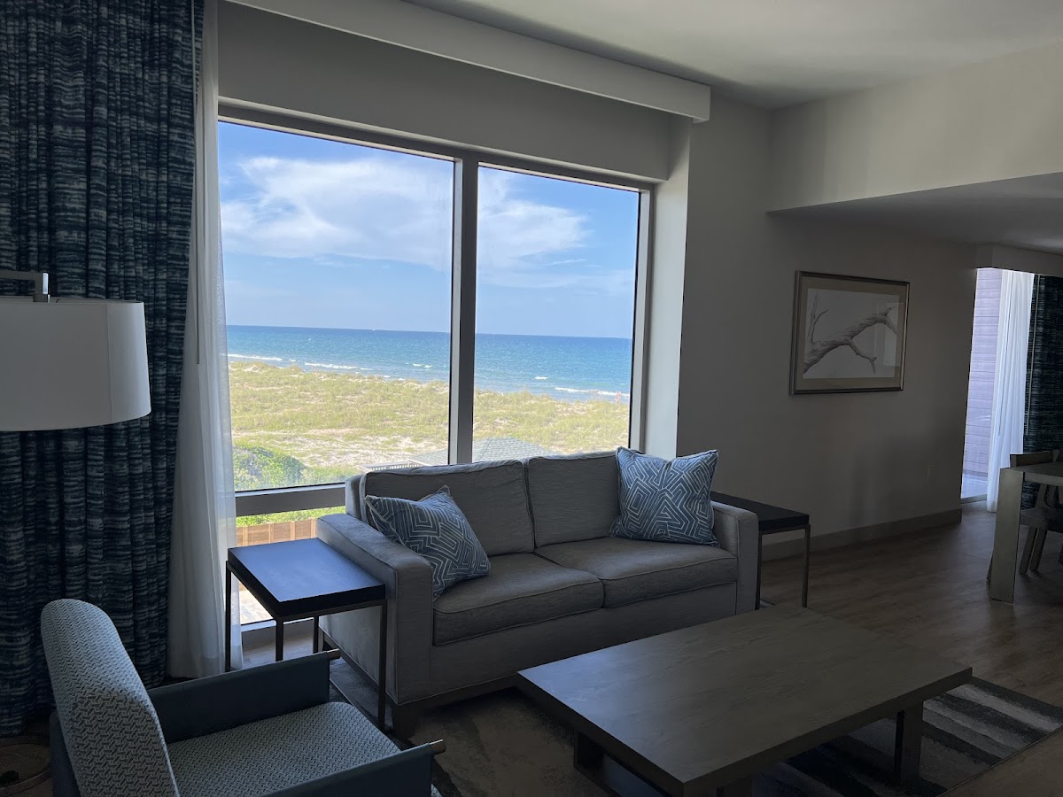 Hotel room photo 10