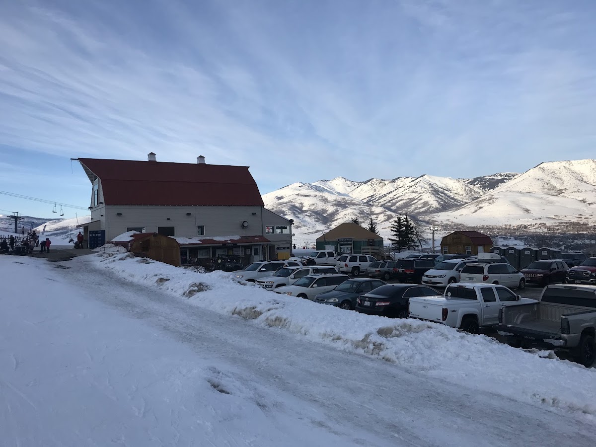 Nordic Valley Ski Resort Photo 4