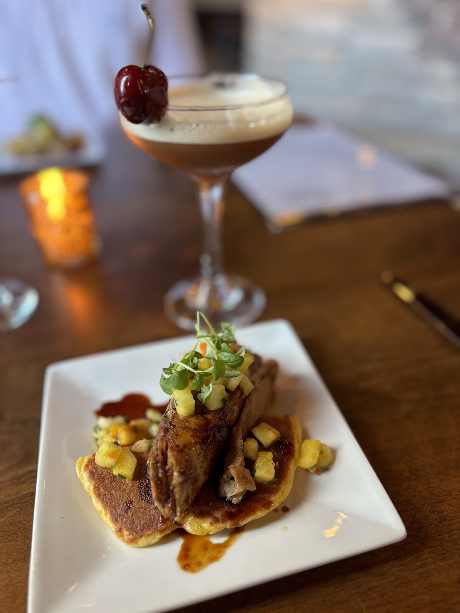 Oak Street Inn & Lounge Photo 4