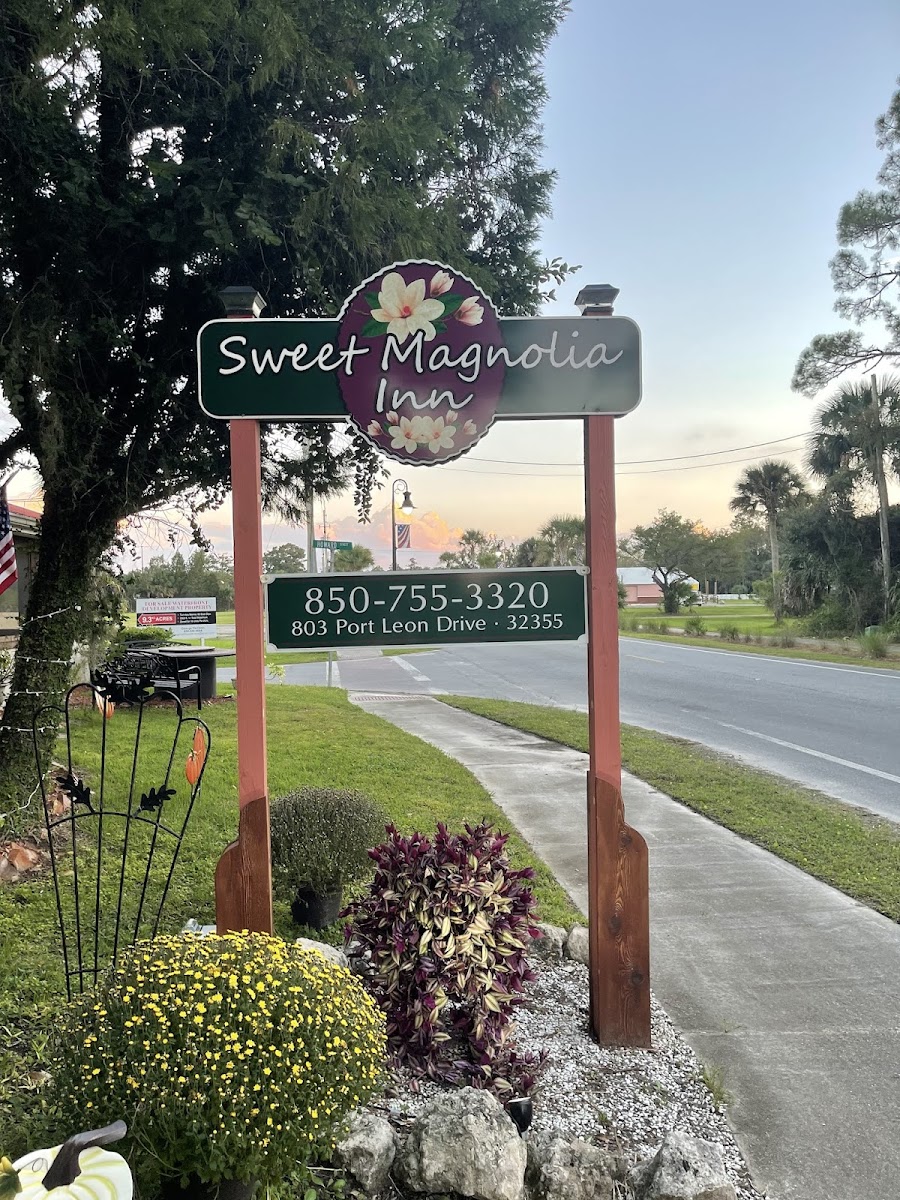 Sweet Magnolia Inn Photo 7