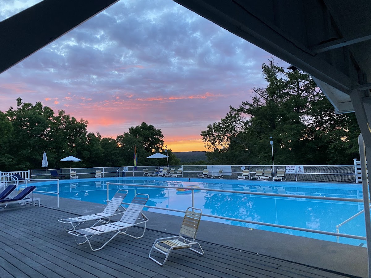 Rainbow Mountain Resort Photo 3