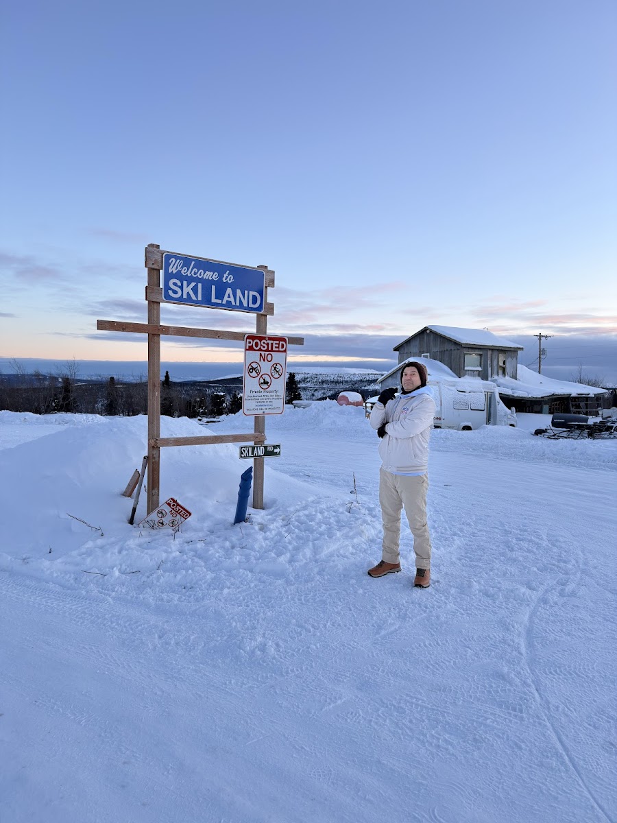 Ski Land Ski and Snowboard Area Photo 4