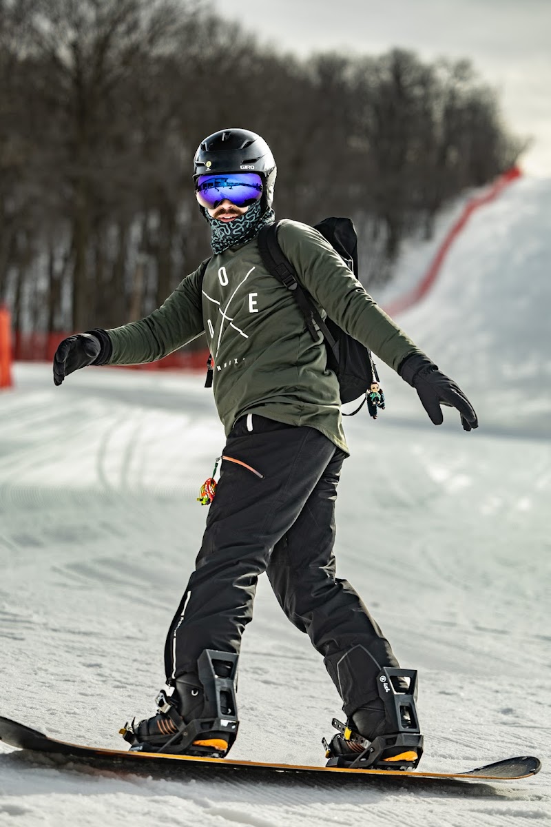 Cascade Mountain Photo 5